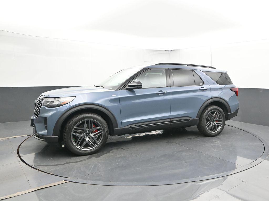 new 2025 Ford Explorer car, priced at $49,968