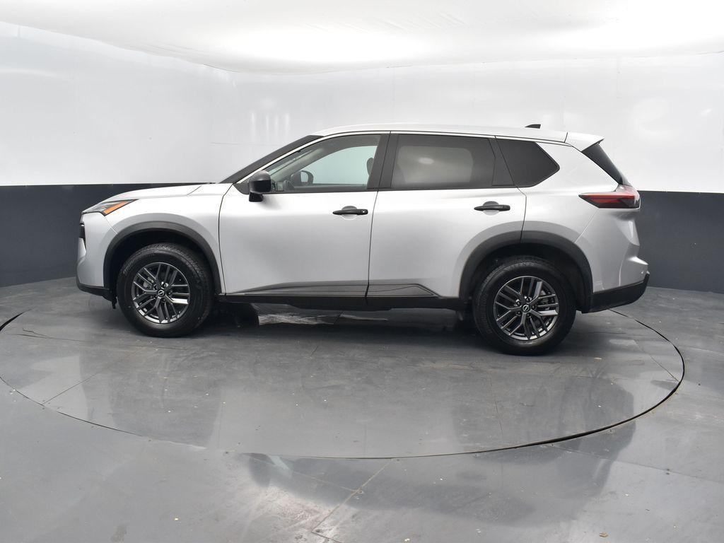 used 2024 Nissan Rogue car, priced at $22,320