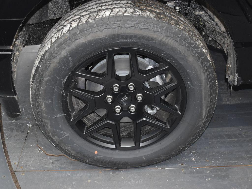 new 2025 Ford F-150 car, priced at $48,912