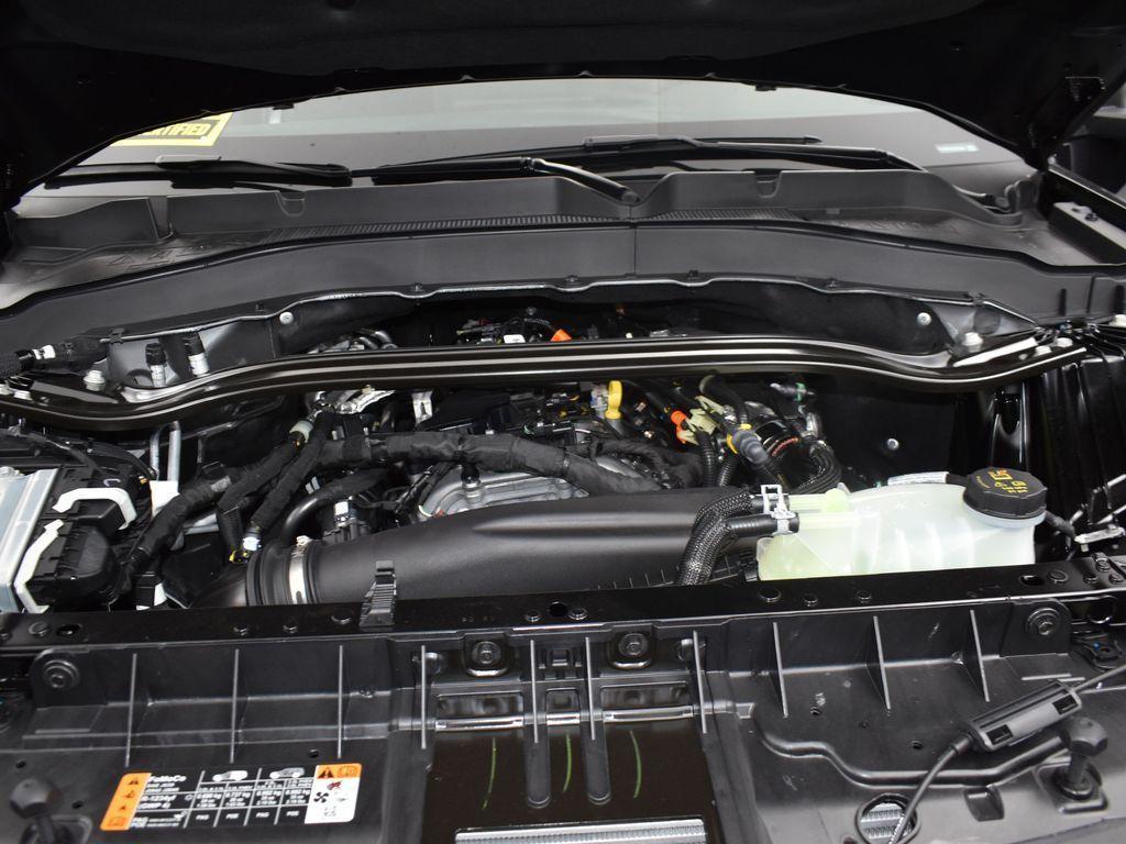 new 2025 Ford Explorer car, priced at $50,353