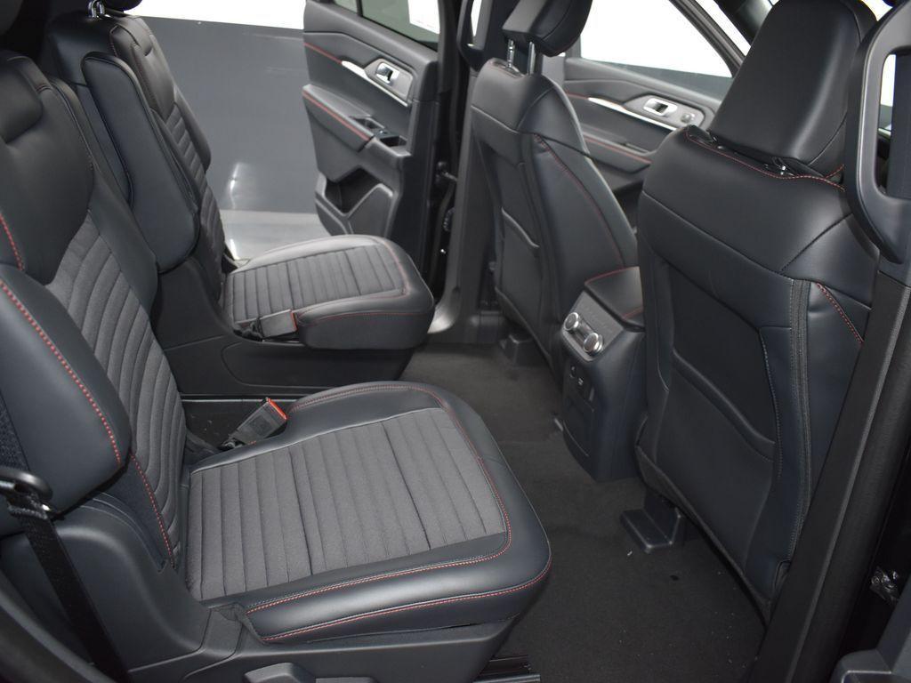 new 2025 Ford Explorer car, priced at $50,353