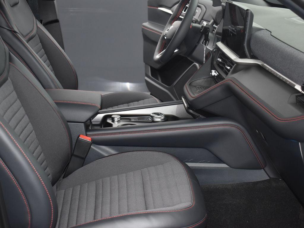 new 2025 Ford Explorer car, priced at $50,353