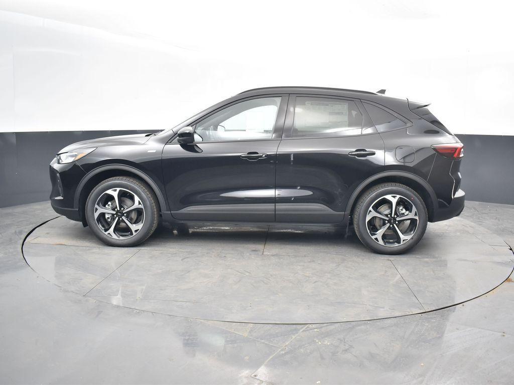 new 2025 Ford Escape car, priced at $33,090
