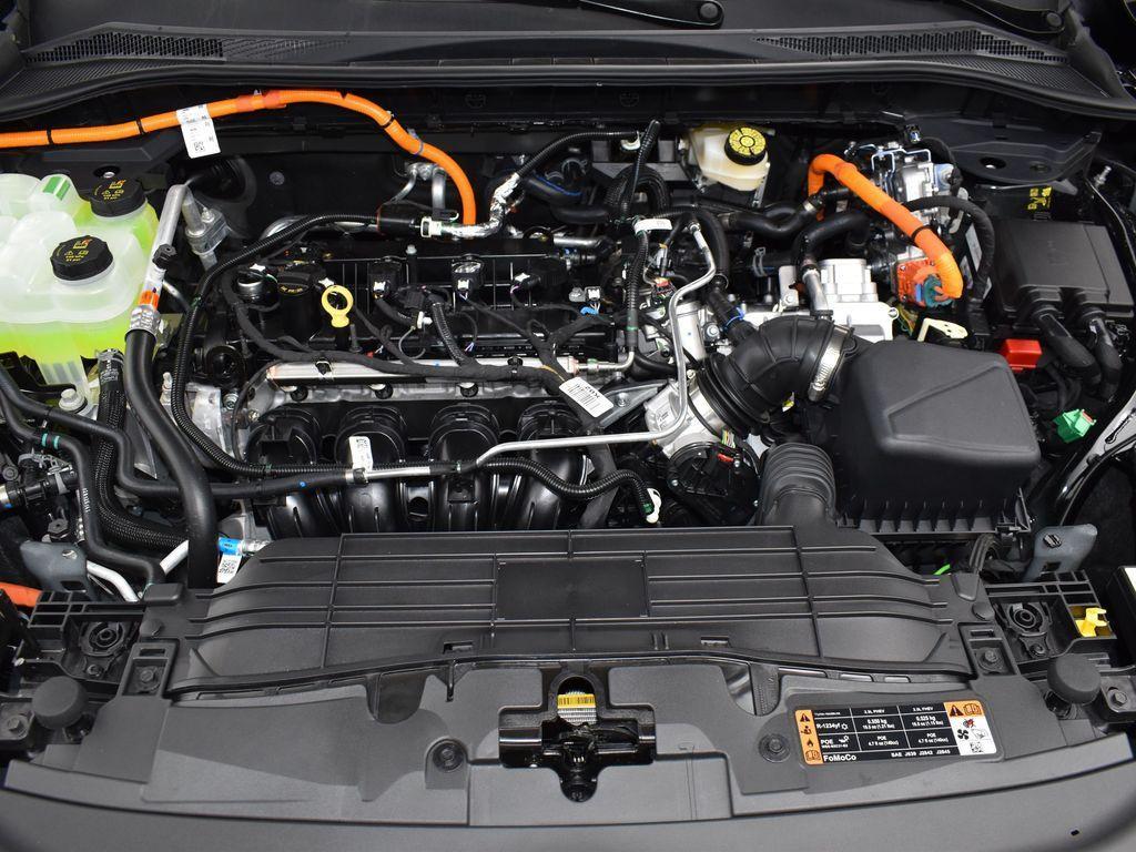 new 2025 Ford Escape car, priced at $33,090