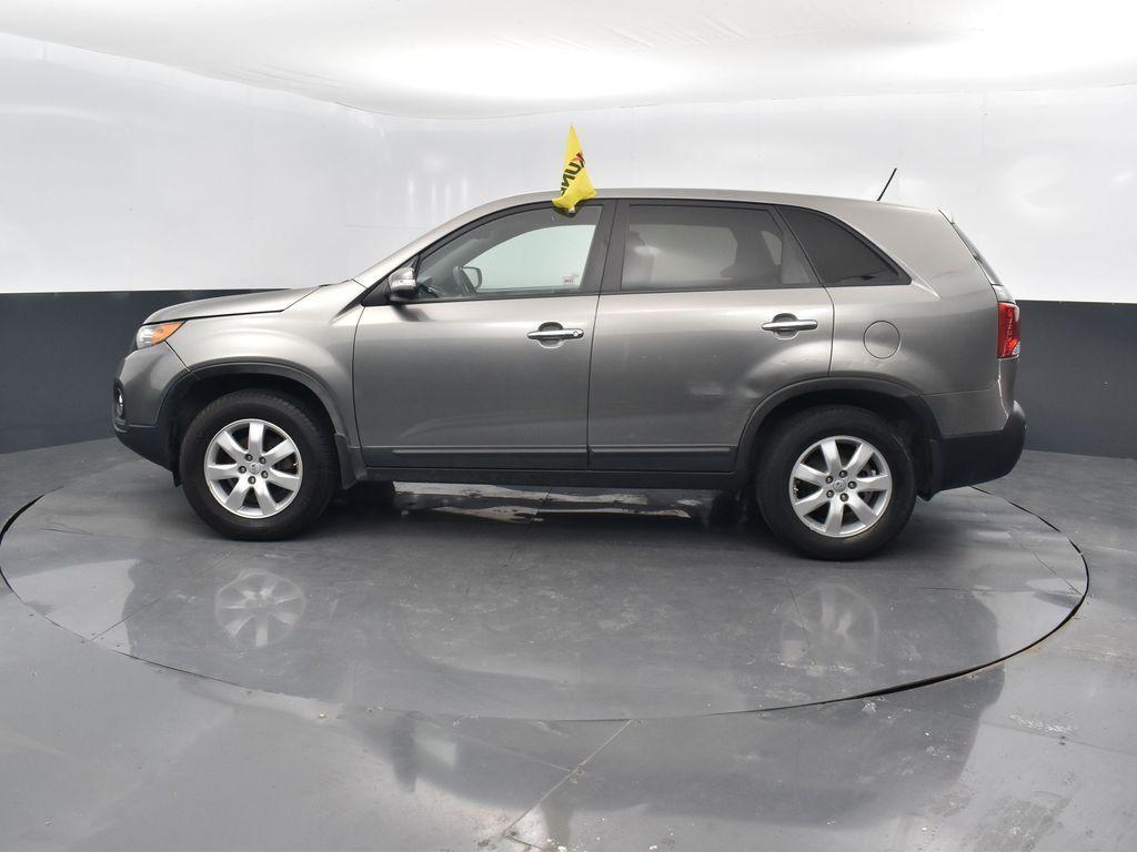 used 2013 Kia Sorento car, priced at $10,883