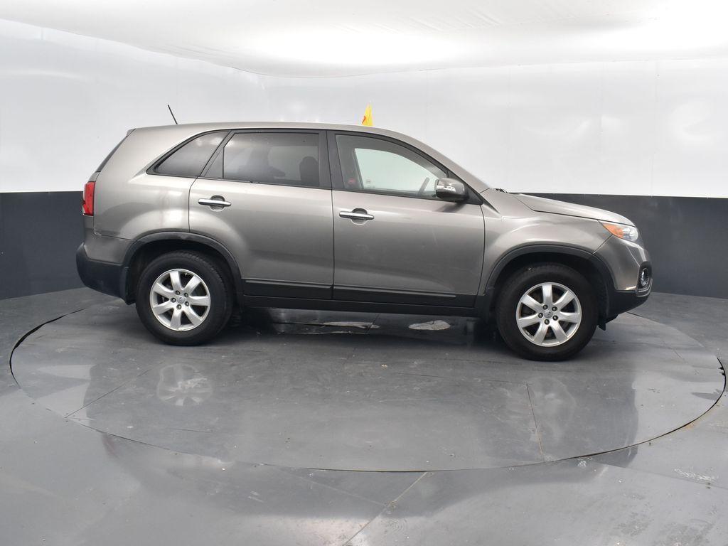 used 2013 Kia Sorento car, priced at $10,883