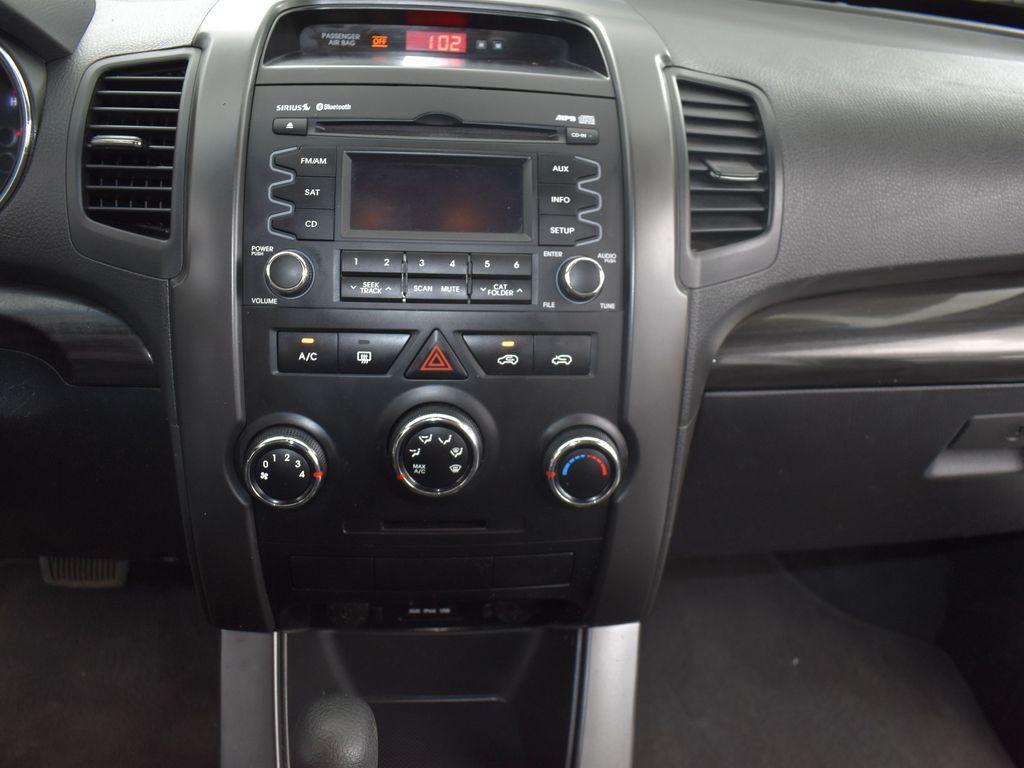 used 2013 Kia Sorento car, priced at $10,883