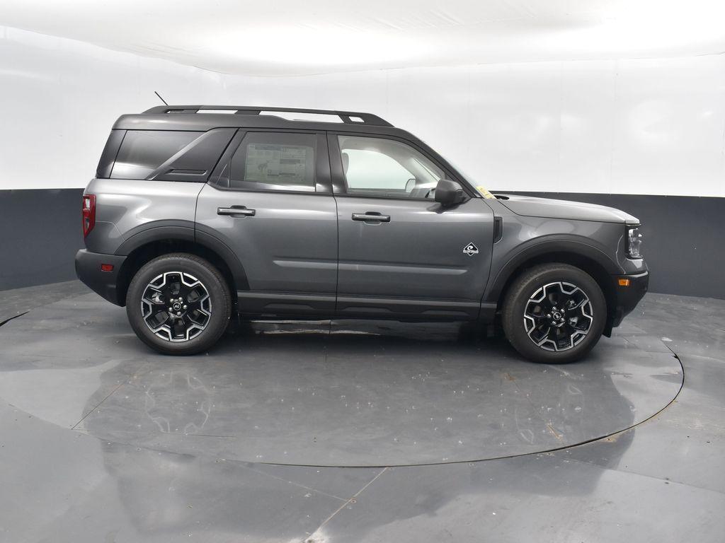 new 2025 Ford Bronco Sport car, priced at $38,381