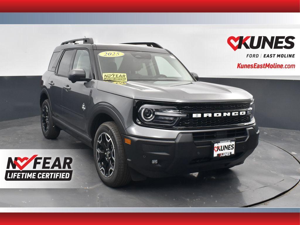 new 2025 Ford Bronco Sport car, priced at $38,381
