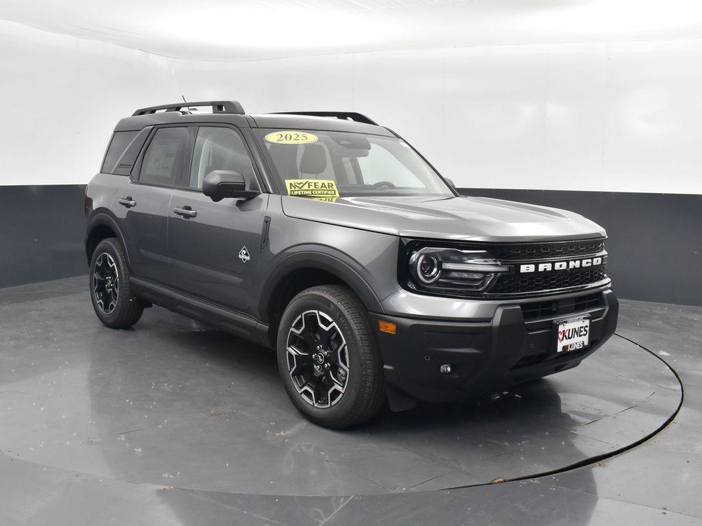 new 2025 Ford Bronco Sport car, priced at $38,381