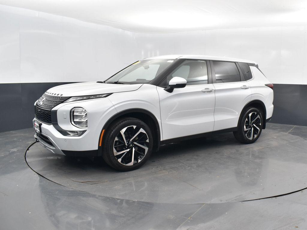 used 2023 Mitsubishi Outlander car, priced at $19,592