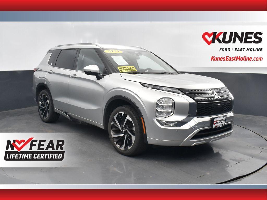 used 2023 Mitsubishi Outlander car, priced at $25,989