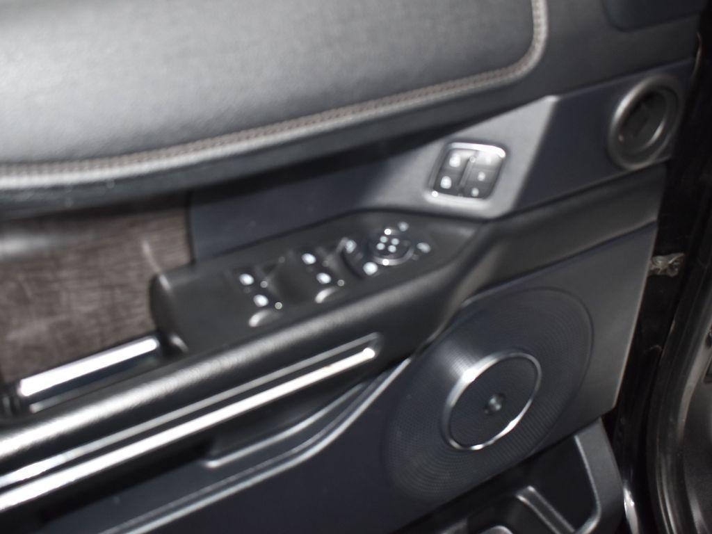 used 2020 Ford Expedition Max car, priced at $25,991