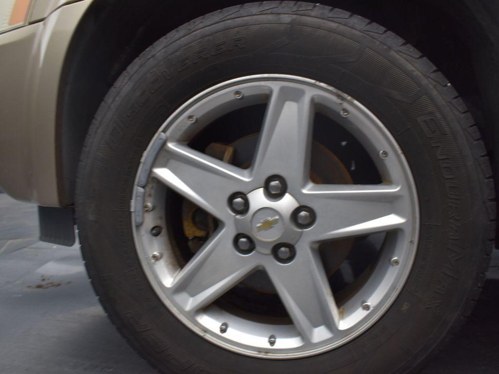 used 2006 Chevrolet Equinox car, priced at $4,086