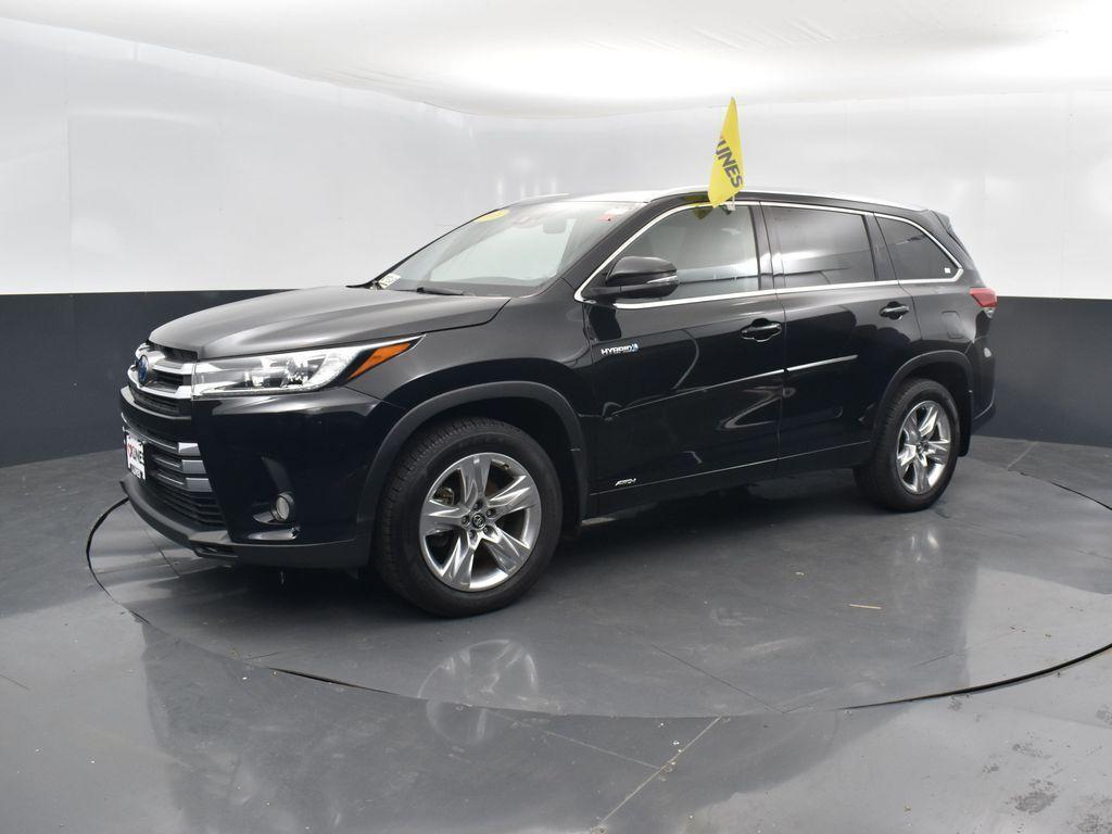 used 2018 Toyota Highlander Hybrid car, priced at $30,539