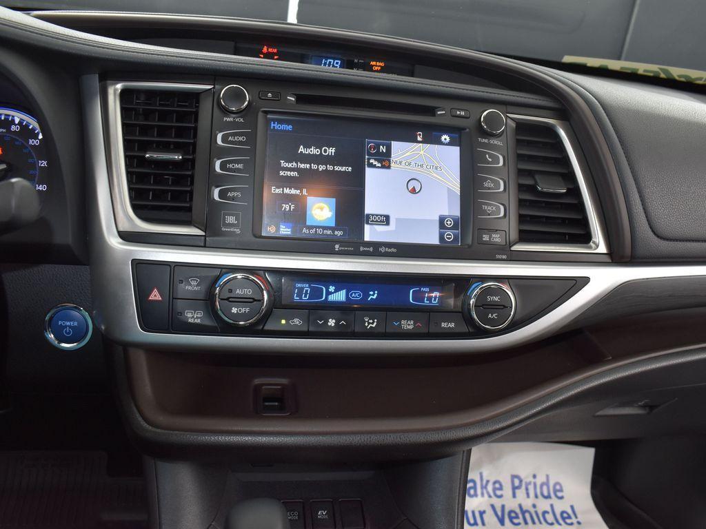 used 2018 Toyota Highlander Hybrid car, priced at $30,539