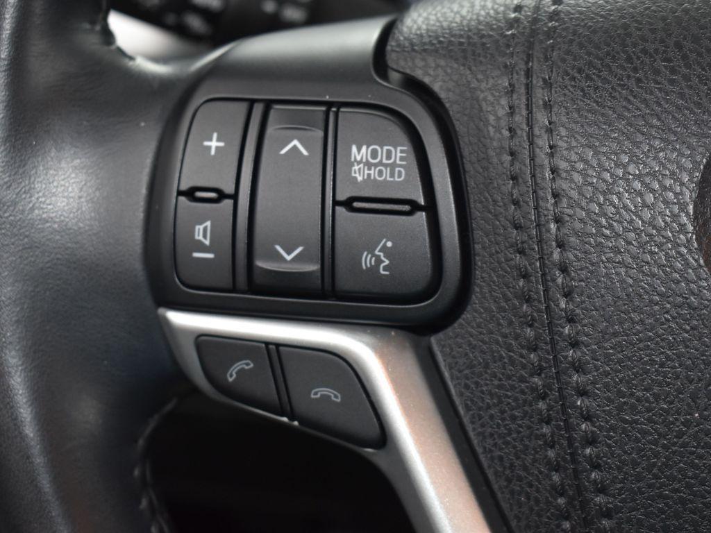 used 2018 Toyota Highlander Hybrid car, priced at $30,539