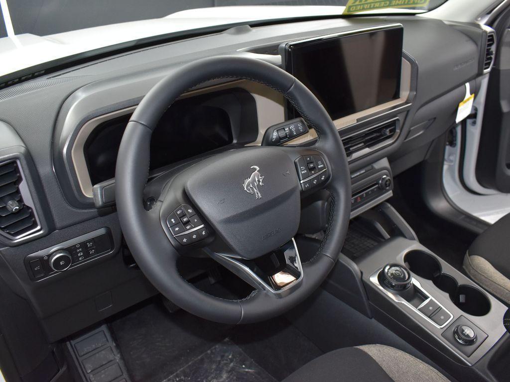 new 2025 Ford Bronco Sport car, priced at $33,273