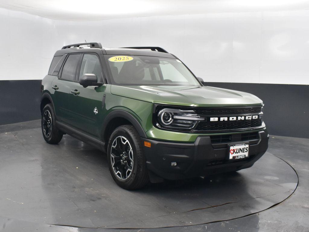 new 2025 Ford Bronco Sport car, priced at $39,499