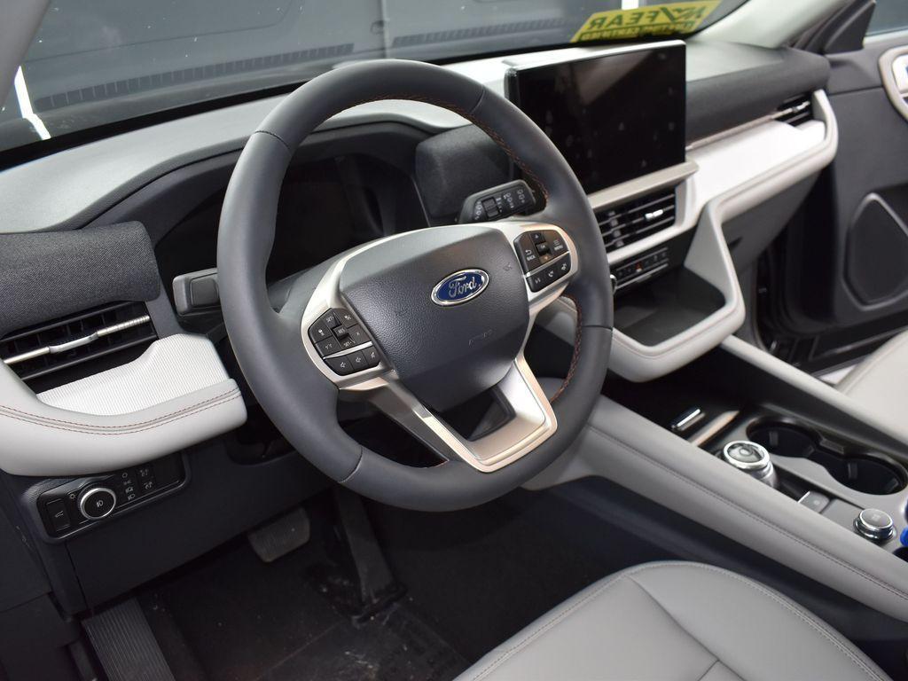 new 2025 Ford Explorer car, priced at $45,223