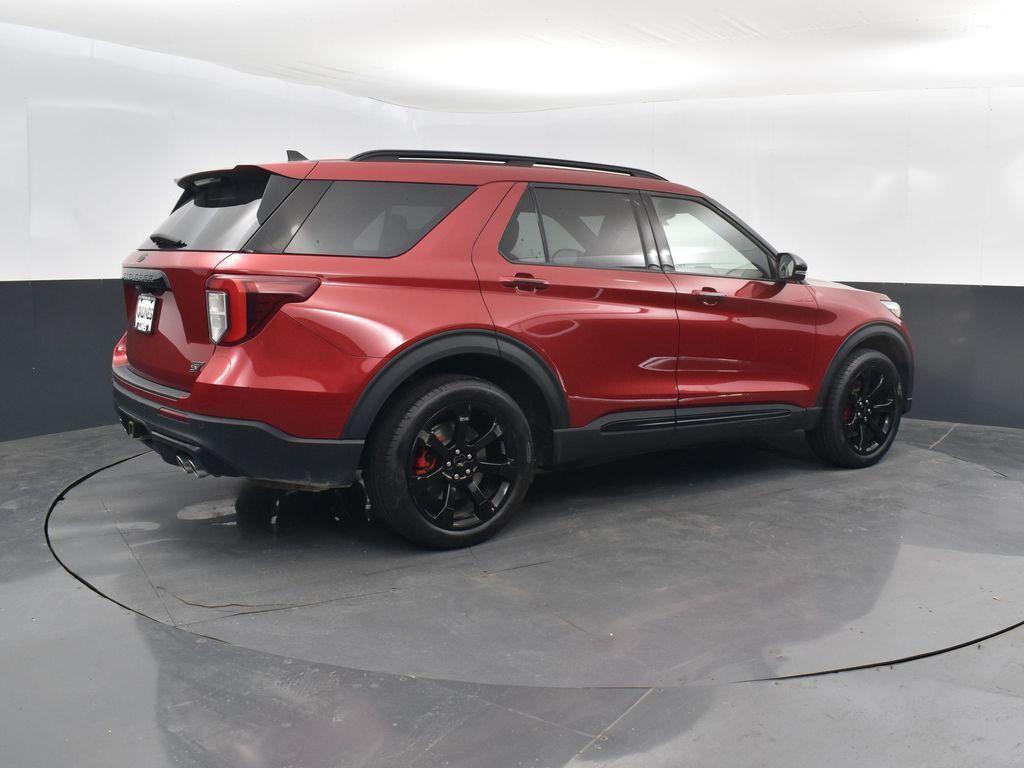 used 2022 Ford Explorer car, priced at $40,867