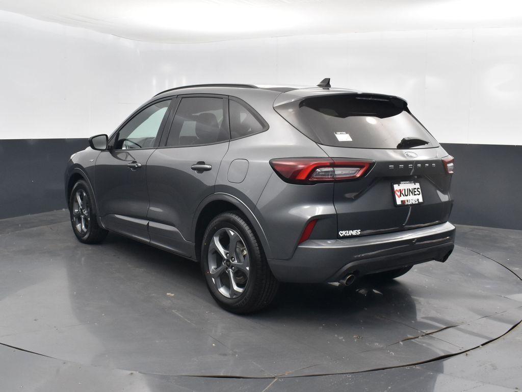 used 2023 Ford Escape car, priced at $20,555