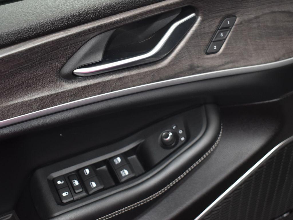 used 2023 Jeep Grand Cherokee L car, priced at $33,958