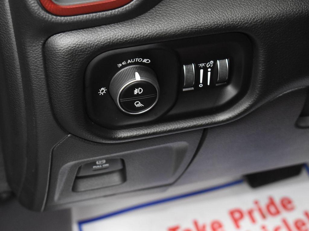 used 2025 Ram 1500 car, priced at $48,367