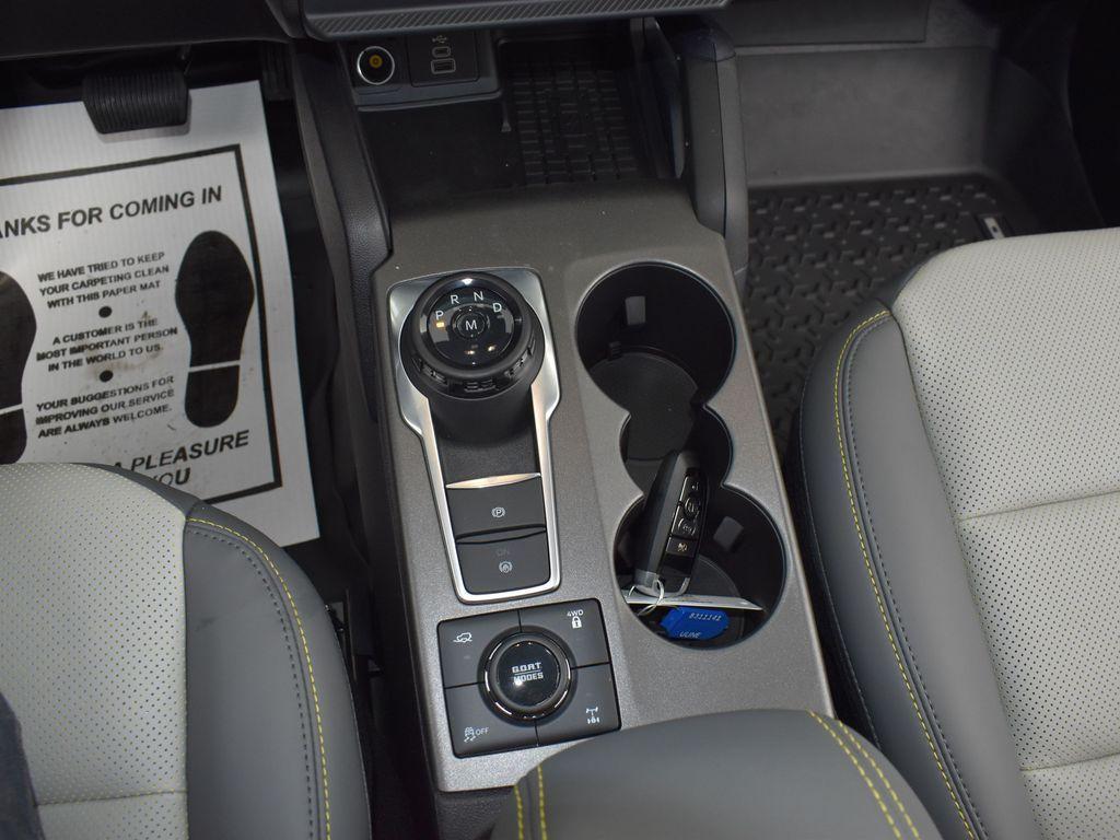 new 2025 Ford Bronco Sport car, priced at $45,035