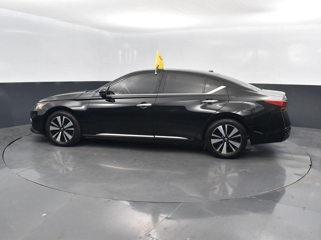 used 2019 Nissan Altima car, priced at $11,386