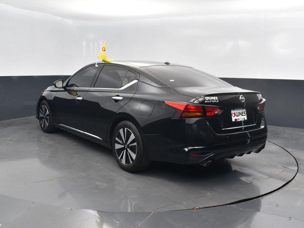 used 2019 Nissan Altima car, priced at $11,386