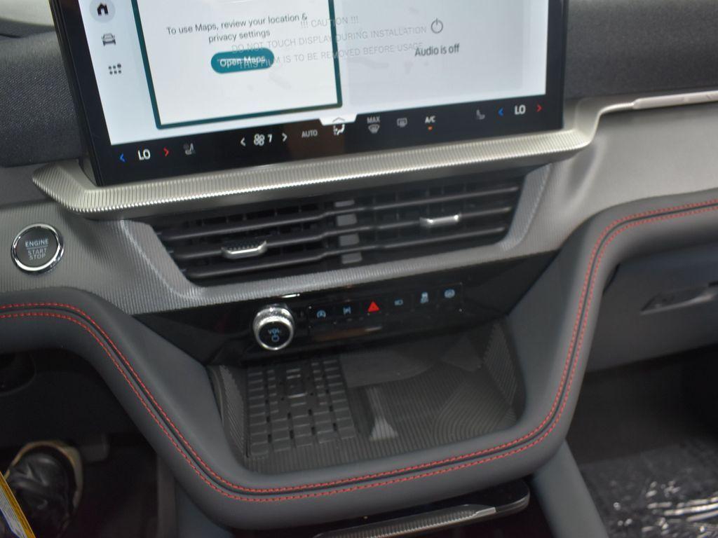 new 2025 Ford Explorer car, priced at $49,932