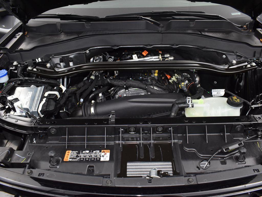 new 2025 Ford Explorer car, priced at $49,932