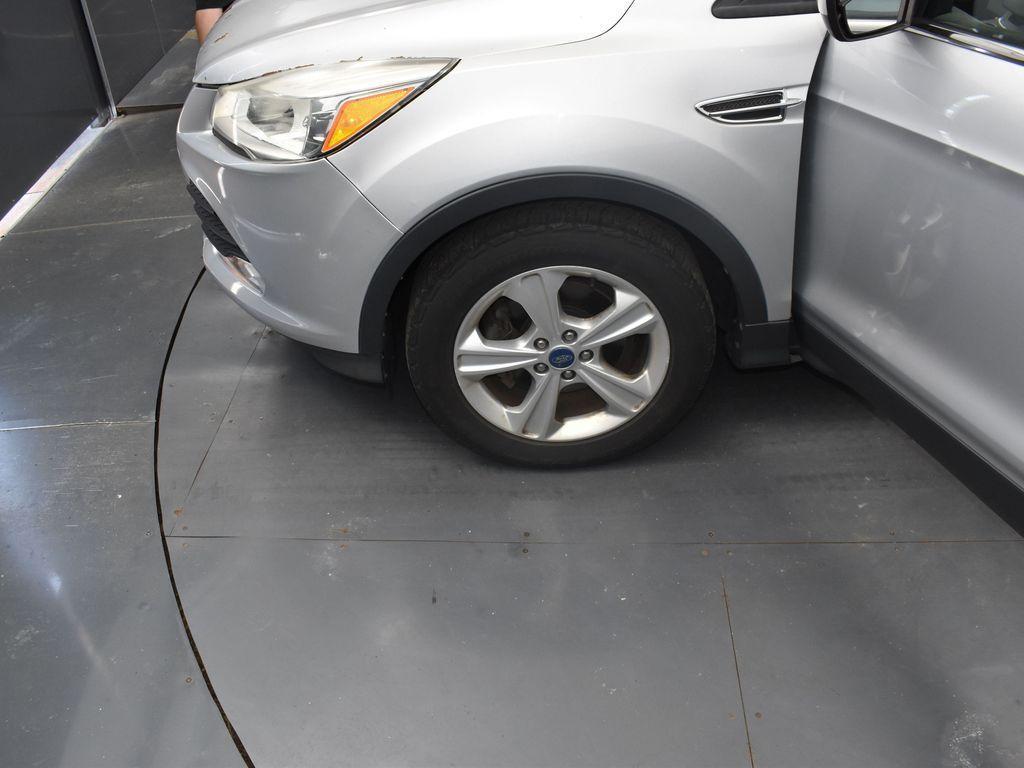 used 2013 Ford Escape car, priced at $5,440