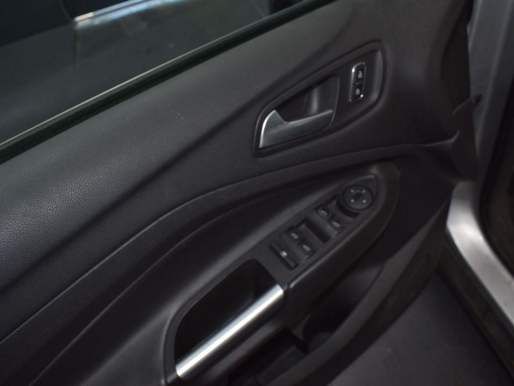 used 2013 Ford Escape car, priced at $5,440