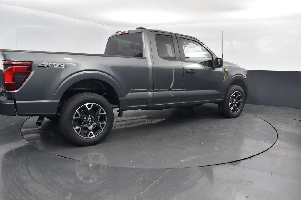 new 2025 Ford F-150 car, priced at $45,693