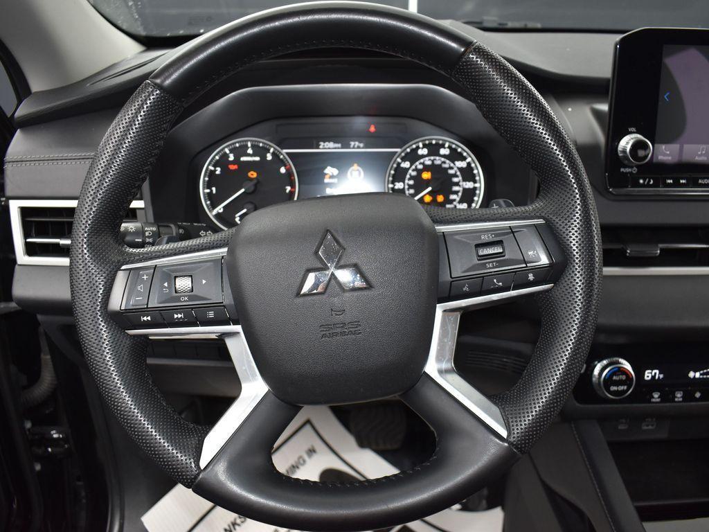 used 2023 Mitsubishi Outlander car, priced at $21,992