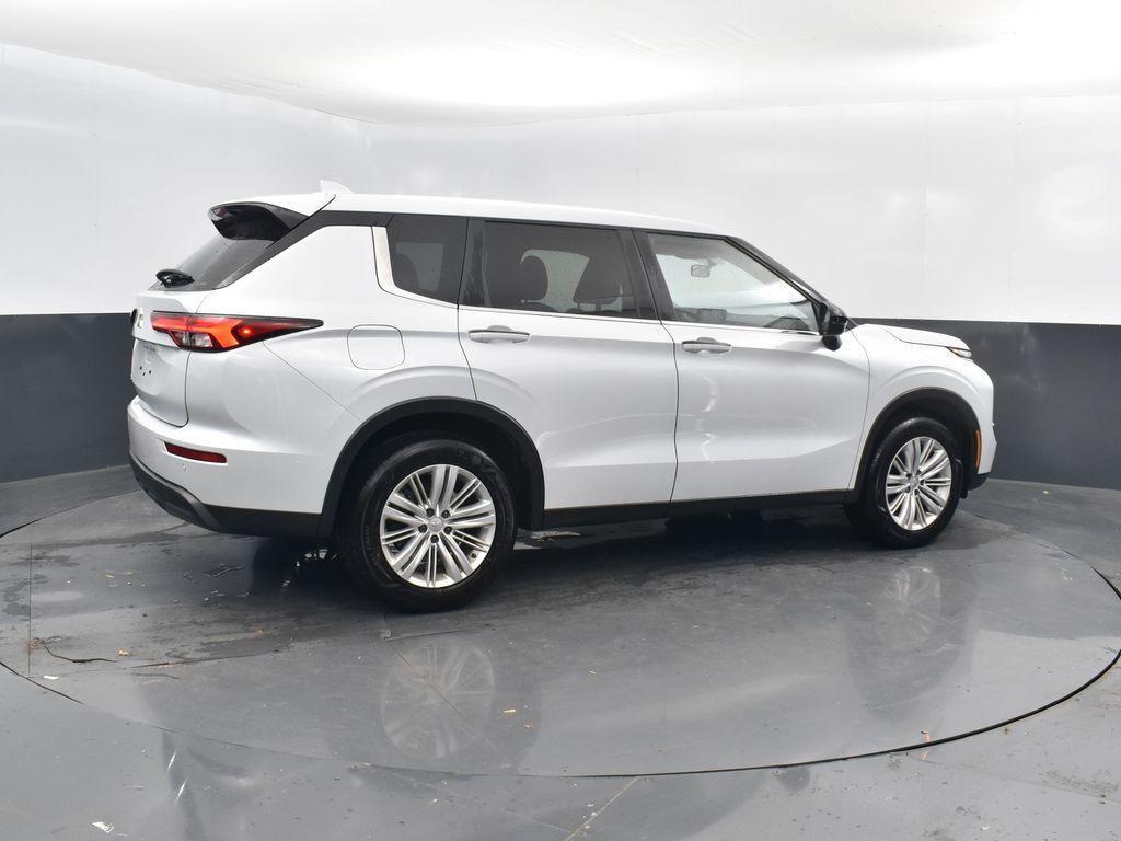 used 2024 Mitsubishi Outlander car, priced at $26,149