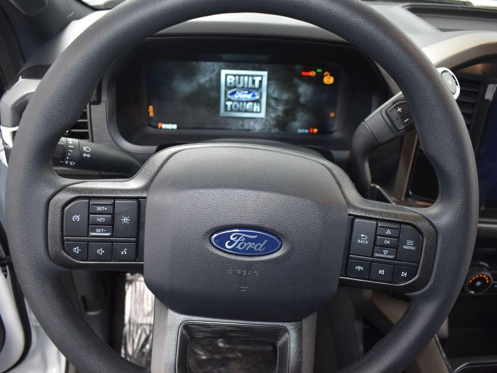 new 2025 Ford F-150 car, priced at $49,111