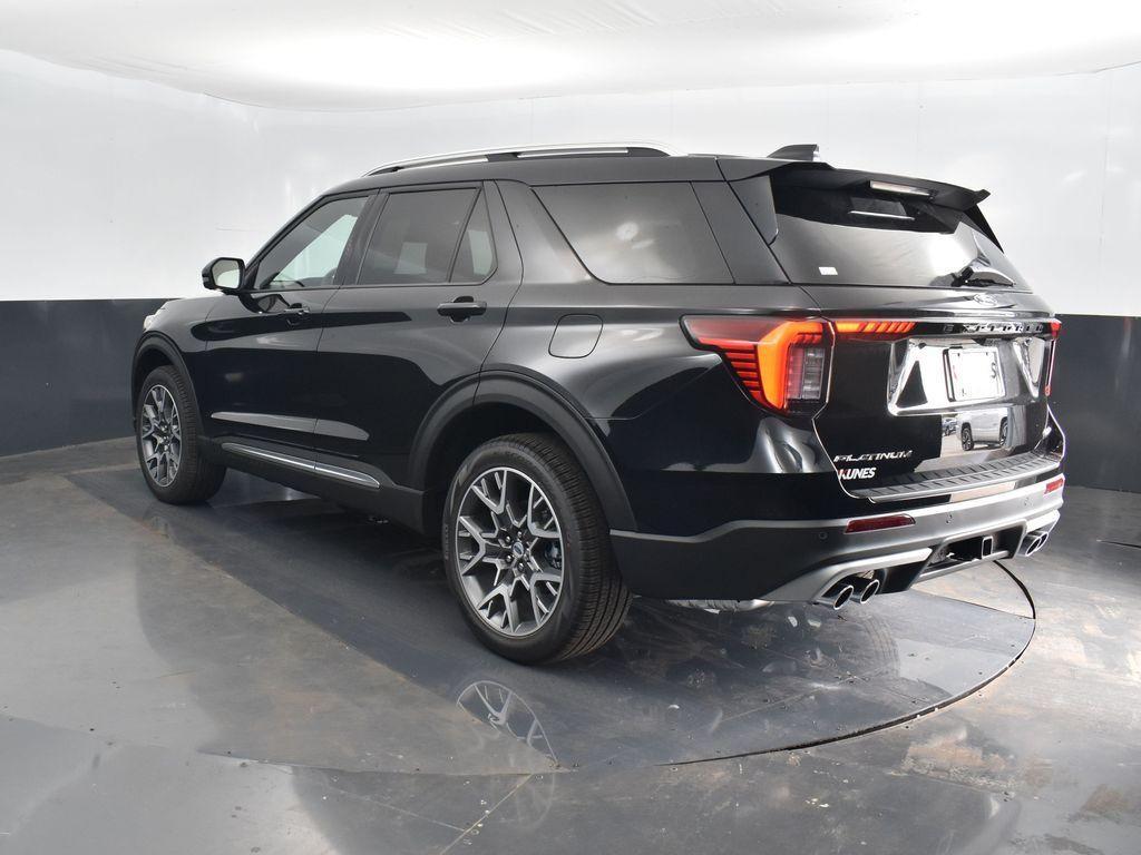 new 2025 Ford Explorer car, priced at $57,705