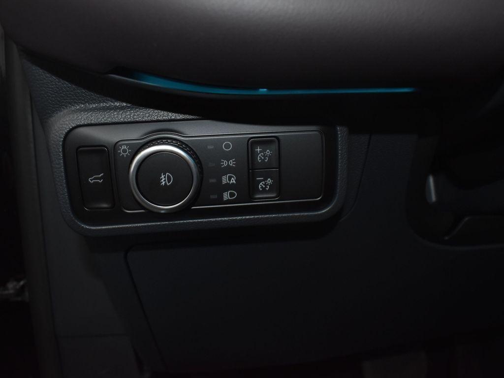 new 2025 Ford Explorer car, priced at $57,705