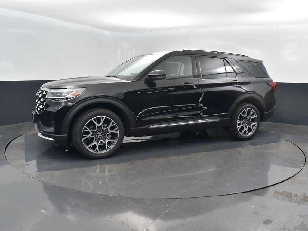 new 2025 Ford Explorer car, priced at $57,705