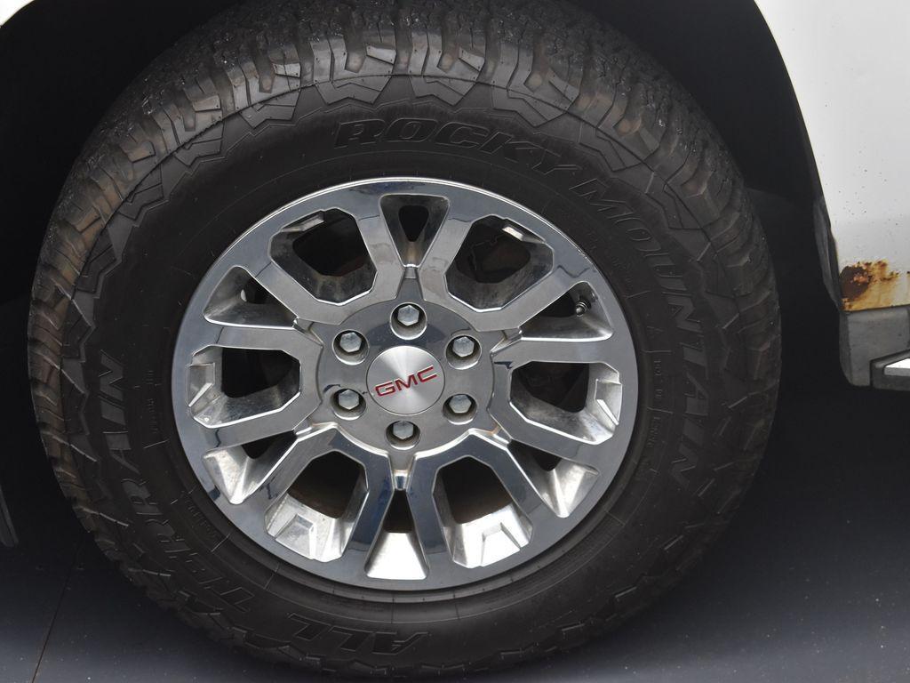 used 2015 GMC Yukon XL car, priced at $16,068