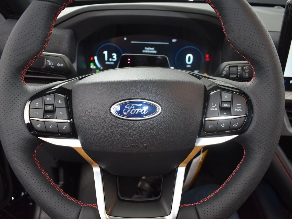 new 2025 Ford Explorer car, priced at $50,194