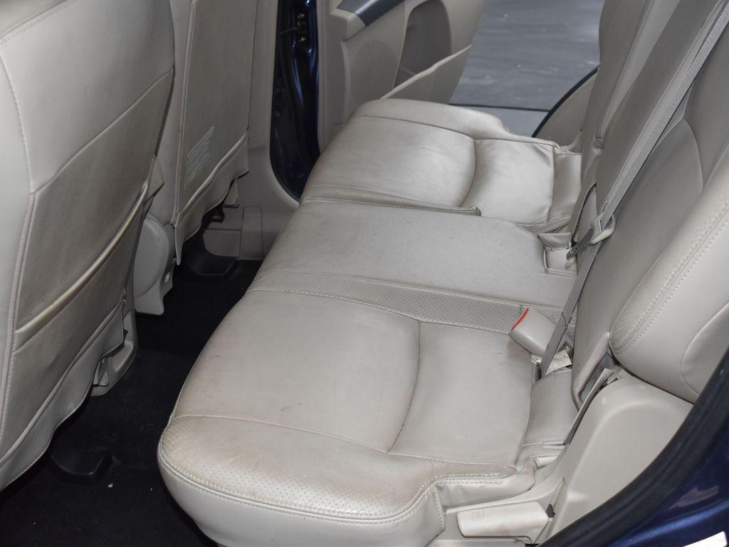 used 2007 Mitsubishi Outlander car, priced at $2,153