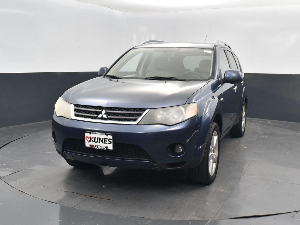 used 2007 Mitsubishi Outlander car, priced at $2,153