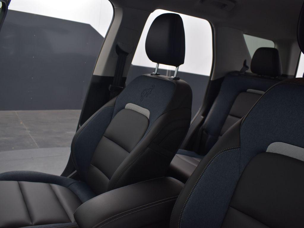 new 2025 Ford Bronco Sport car, priced at $40,295