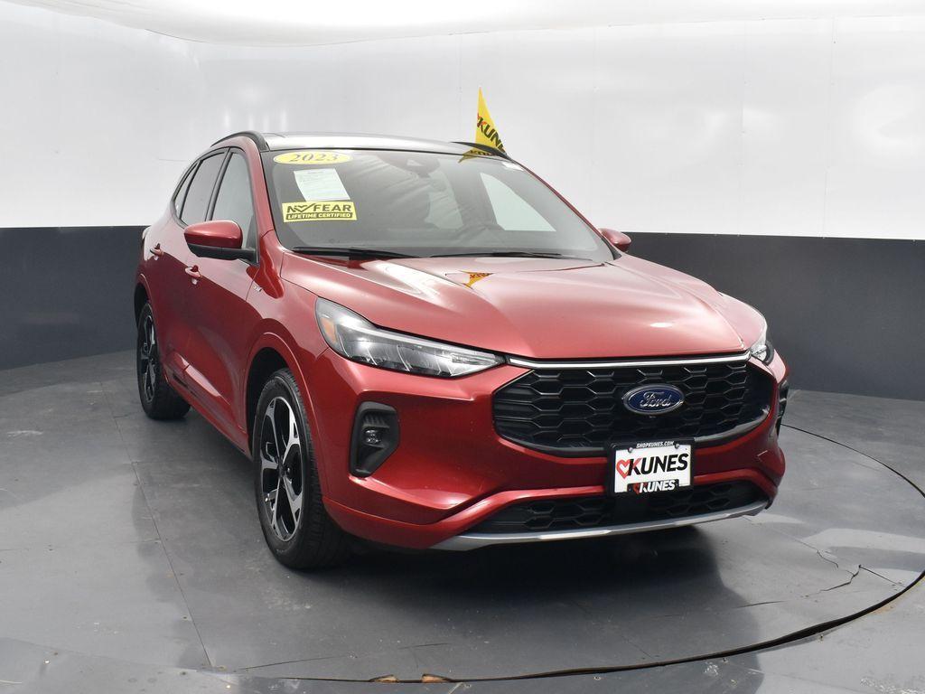 used 2023 Ford Escape car, priced at $26,552