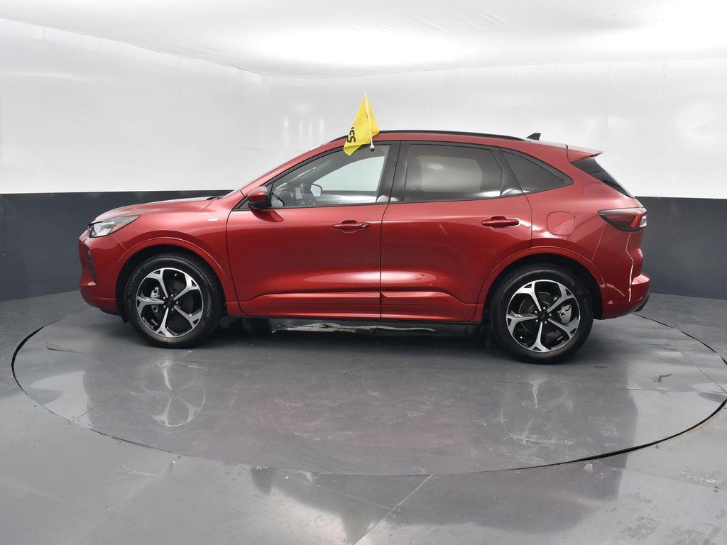 used 2023 Ford Escape car, priced at $26,552
