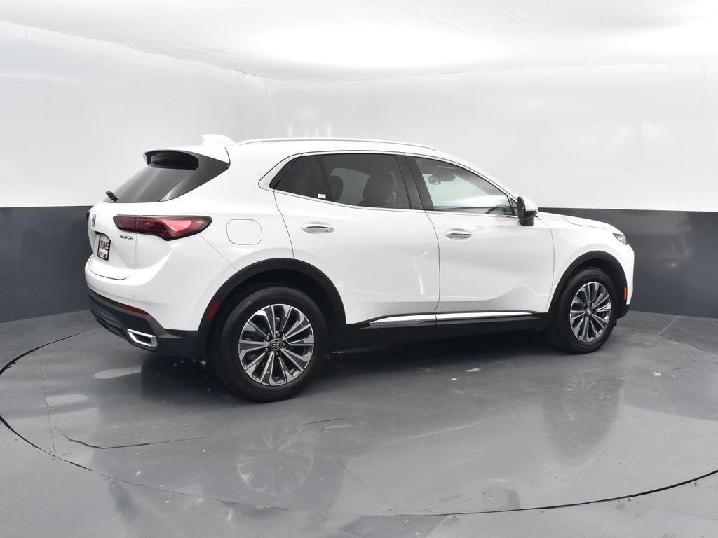 used 2024 Buick Envision car, priced at $27,991